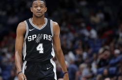 开云APP-开拓者队关键时刻能力出众，背后功臣是谁？