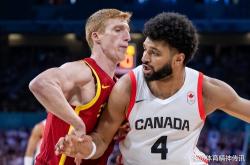 开云体育-包含加拿大男篮轻取中国男篮，克莱爆发神勇的词条