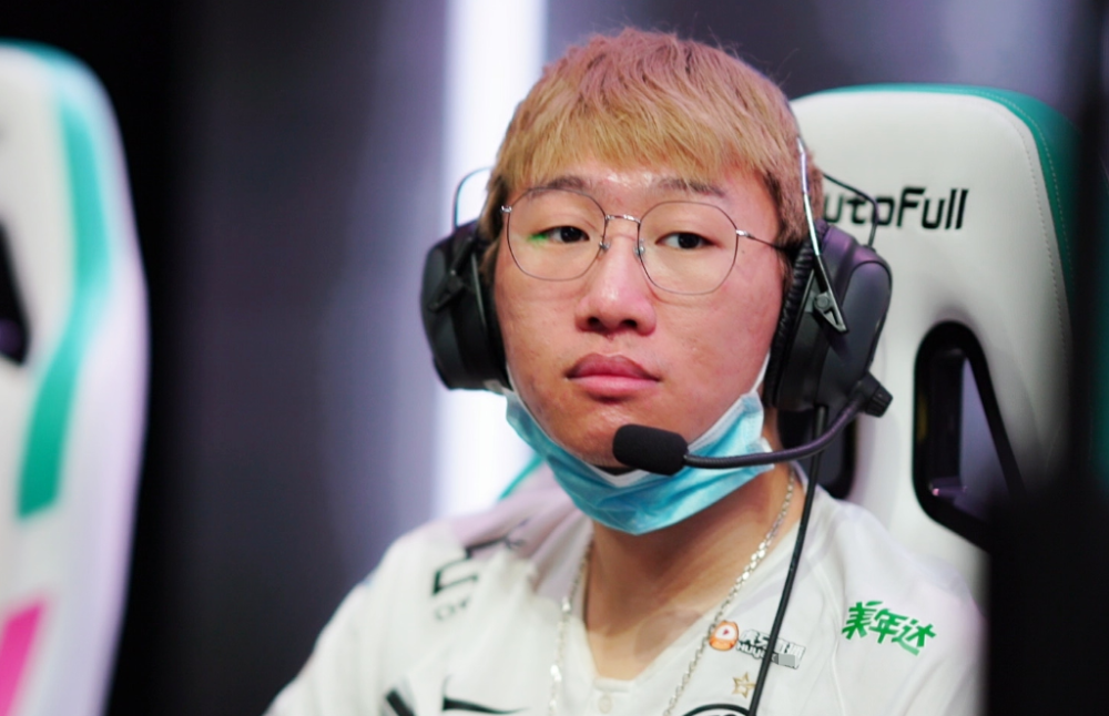 FLY绝杀IG,Ruler成为全场焦点小组赛3:0(洛杉矶) FLY绝杀IG,Ruler成为全场焦点小组赛3:0(洛杉矶)