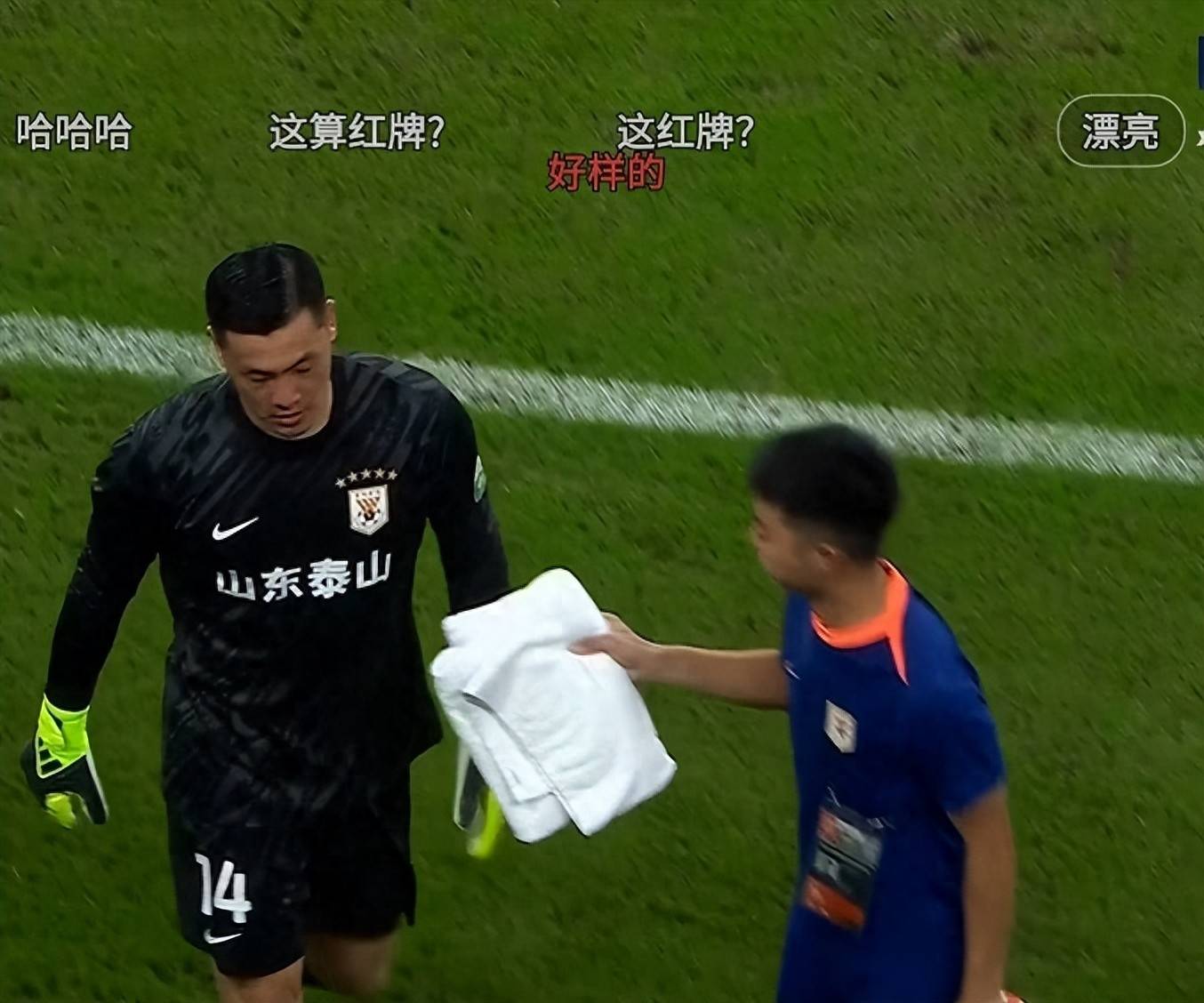 足球比赛过程不容大意，激烈入场的简单介绍