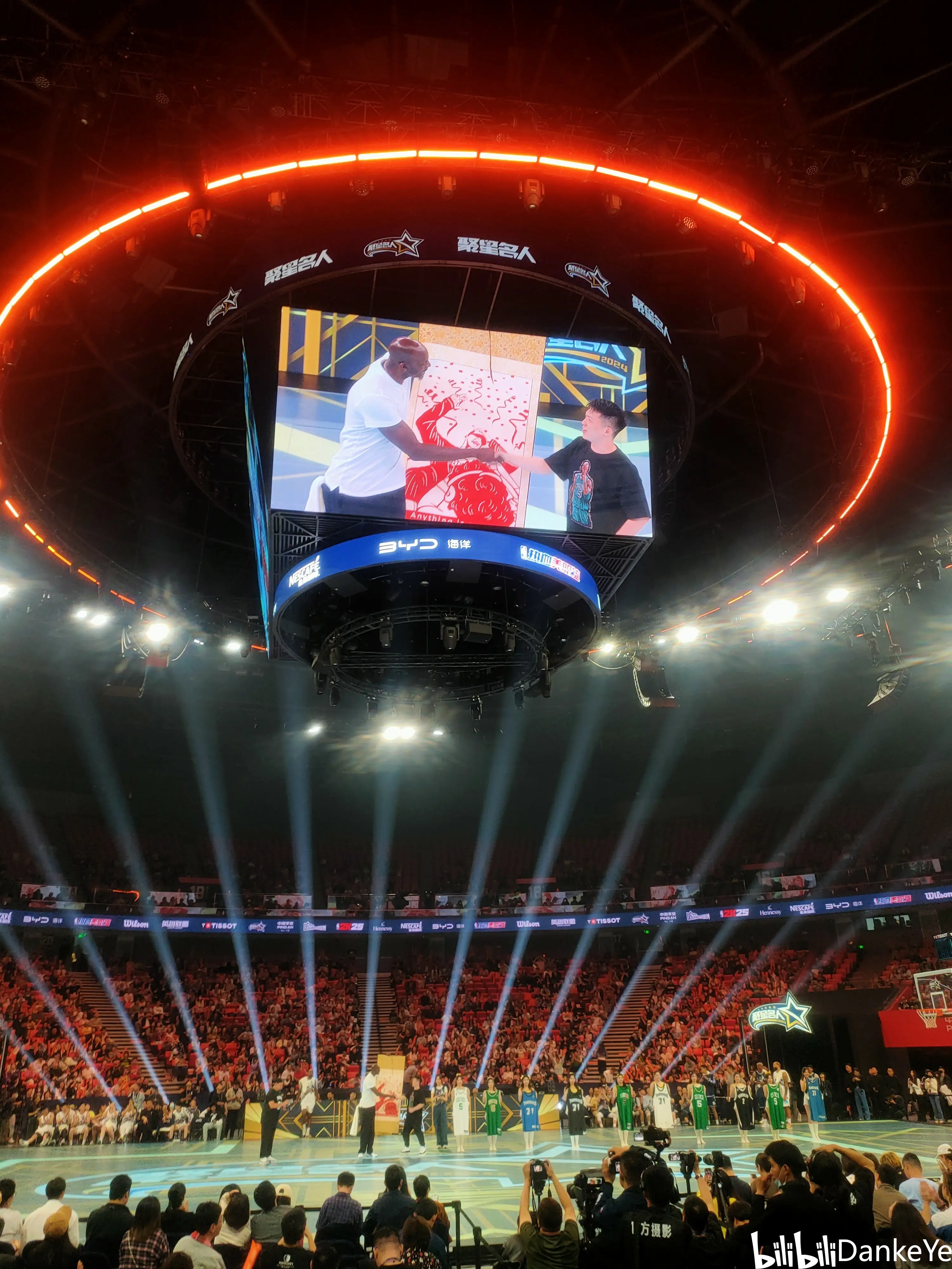 关于顶尖篮球巨星将在全球舞台上展现实力的信息 关于顶尖篮球巨星将在全球舞台上展现实力的信息