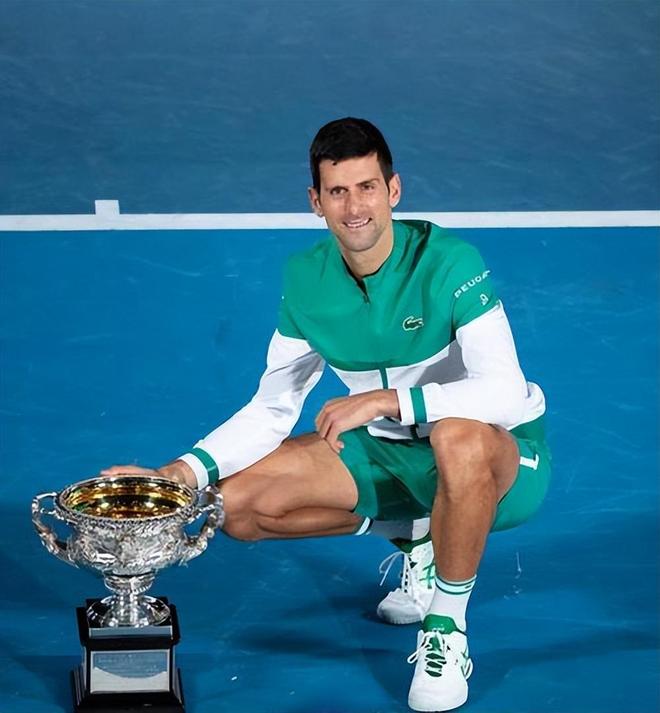 包含澳网碾压联合杯,德约科维奇惊艳四座的词条 包含澳网碾压联合杯,德约科维奇惊艳四座的词条