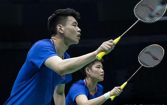 韩国队完胜印度队,黄鸭组合统治全场 韩国队完胜印度队,黄鸭组合统治全场